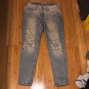 BOYFRIEND JEANS